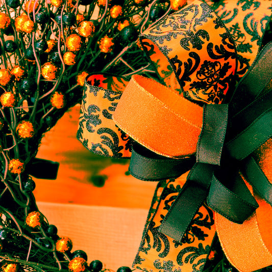 Handmade Black & Orange Fall Wreath – Halloween-Inspired Door Decor with Elegant Ribbon